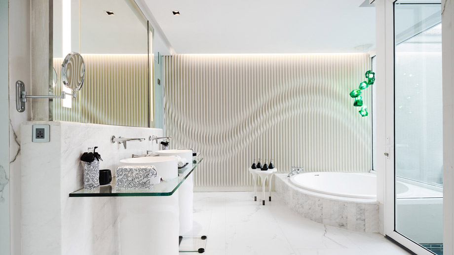 Banyan Tree Thailand Krabi Accommodation - Beachfront Pool Villa Bathroom