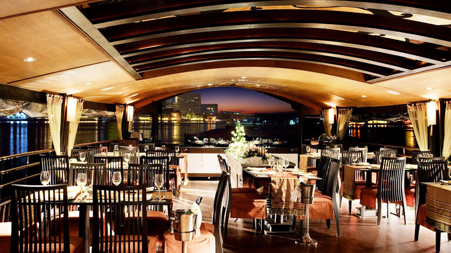 Banyan Tree Thailand Bangkok Dining - Apsara Dinner Table