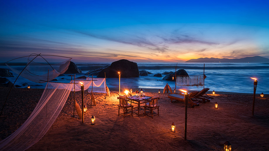 Banyan Tree Vietnam Lang Co Dining - Destination Dining