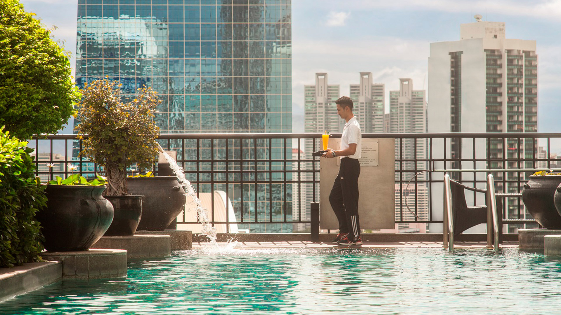 Banyan Tree Thailand Bangkok Dining - Juice Bar