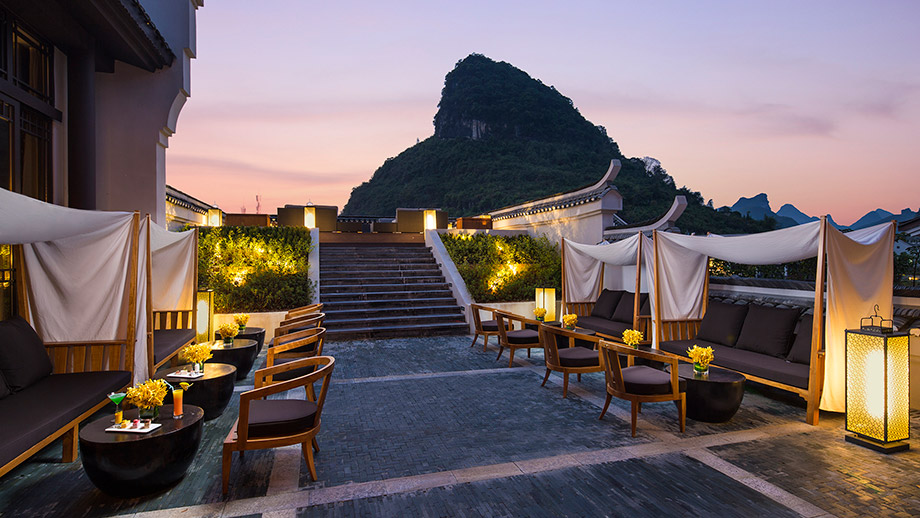 Banyan Tree China Yangshuo Dining - Lobby Lounge Qing Feng Outdoor