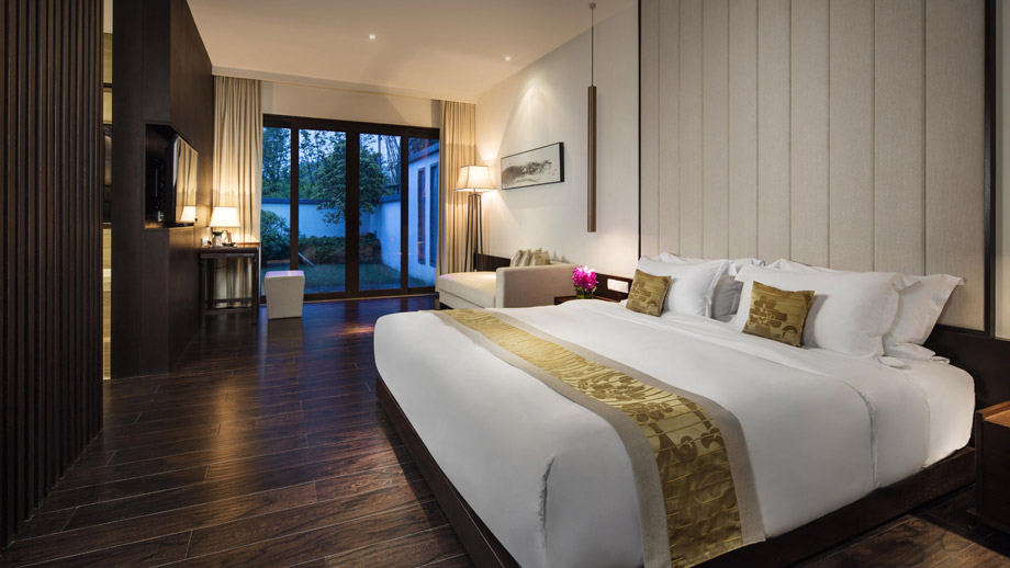 Banyan Tree China Huangshan Accommodation - Two Bedroom Hongcun Villa Bedroom