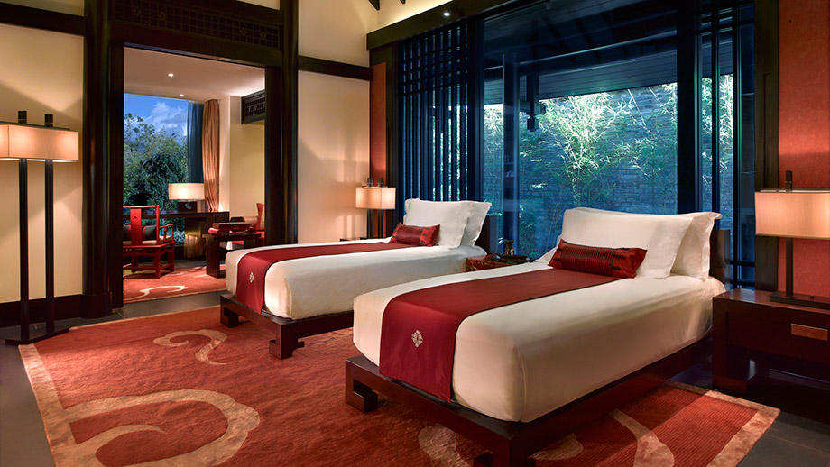 Banyan Tree China Lijiang Accommodation - Three Bedroom Mountain View Jet Pool Villa