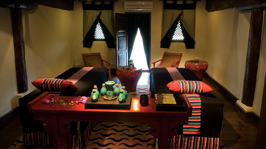 Banyan Tree China Ringha Accommodation - Tibetan Spa Sanctuary Spa Room