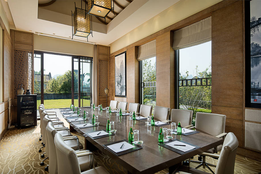 zhuang meeting room